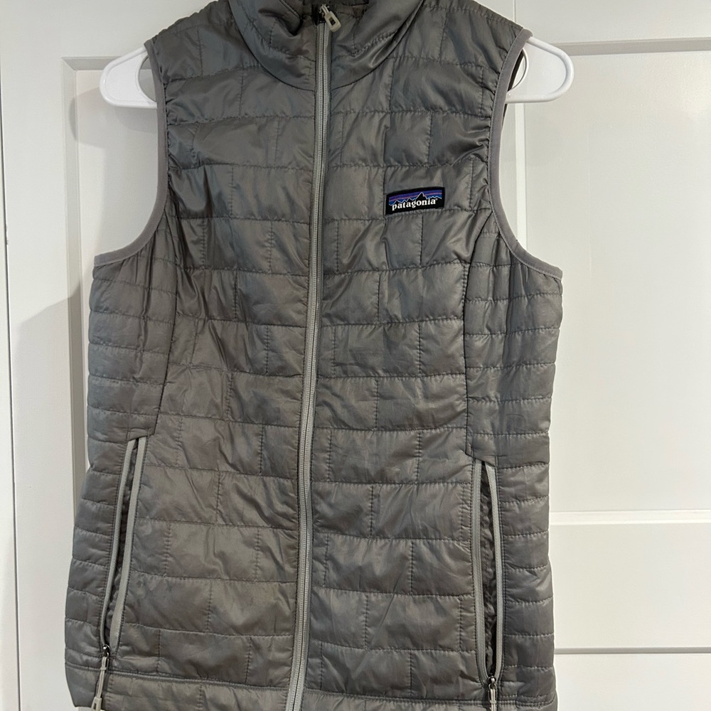Patagonia Gray Quilted Vest